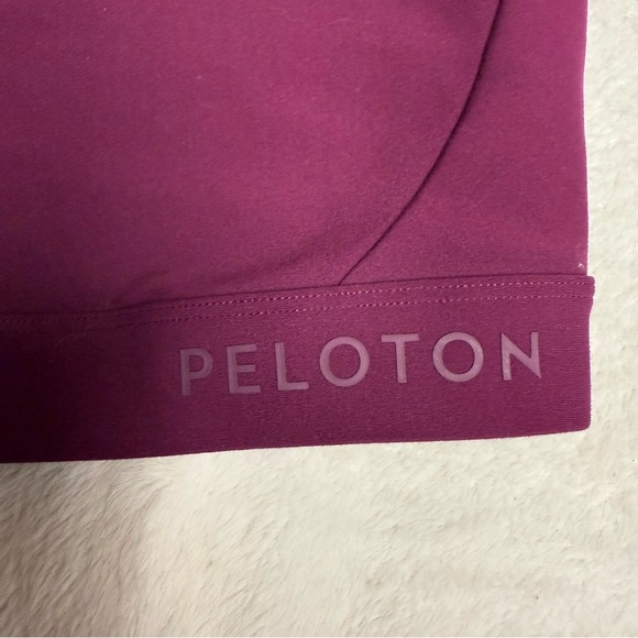Peloton Women's Rich Purple Sports Bra mesh detailing size medium - Picture 5 of 5